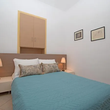 Holiday home Leandros Private House Near Shipwreck By 