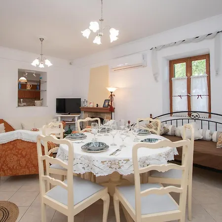 Leandros Private House Near Shipwreck By 