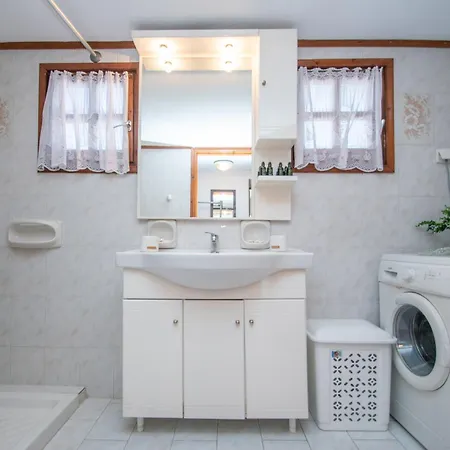 Leandros Private House Near Shipwreck By 