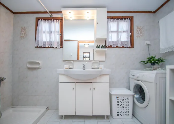 Leandros Private House Near Shipwreck By 