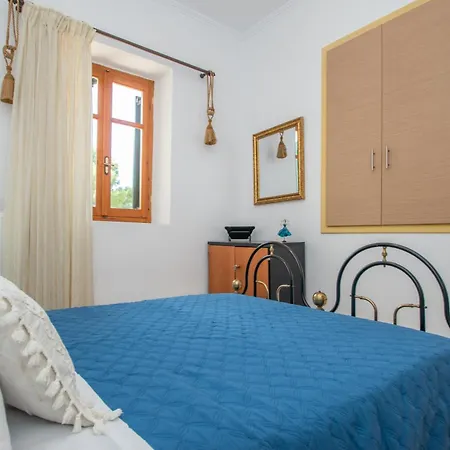 Leandros Private House Near Shipwreck By 